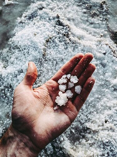  Learn about the recommended daily intake of Celtic Sea Salt and its numerous health benefits. Discover why organic Celtic Sea Salt from Celtic Sea Salt UK is a popular choice for wellness enthusiasts.